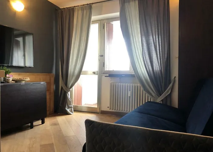 Royal Lägenhet